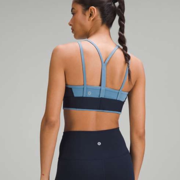 Lululemon logo train strappy bra - Picture 2 of 4